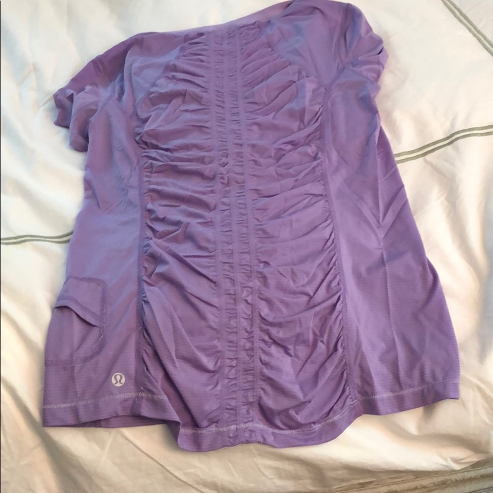 LULU t shirt